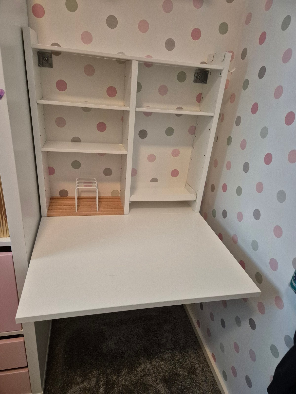 2×Wandbureau 1xmet opbergruimte - Wit, inklapbaar, Huis en Inrichting, Bureaus, Ophalen, Opbergruimte, Gebruikt, Overige merken