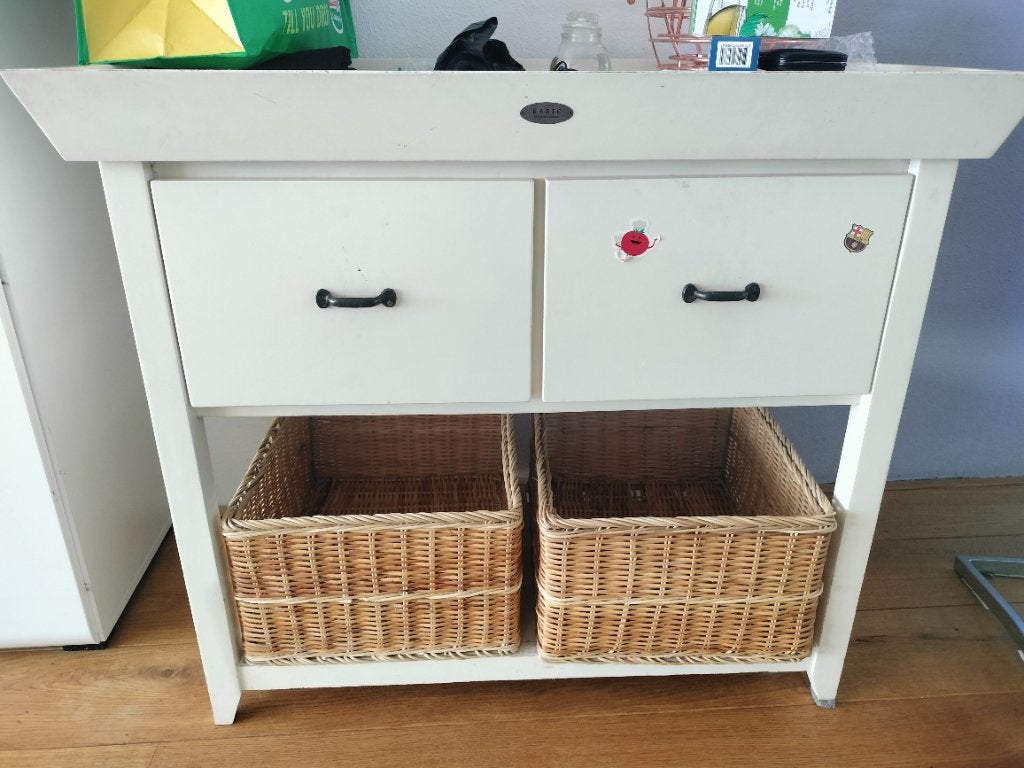 Kast kleine, Ophalen