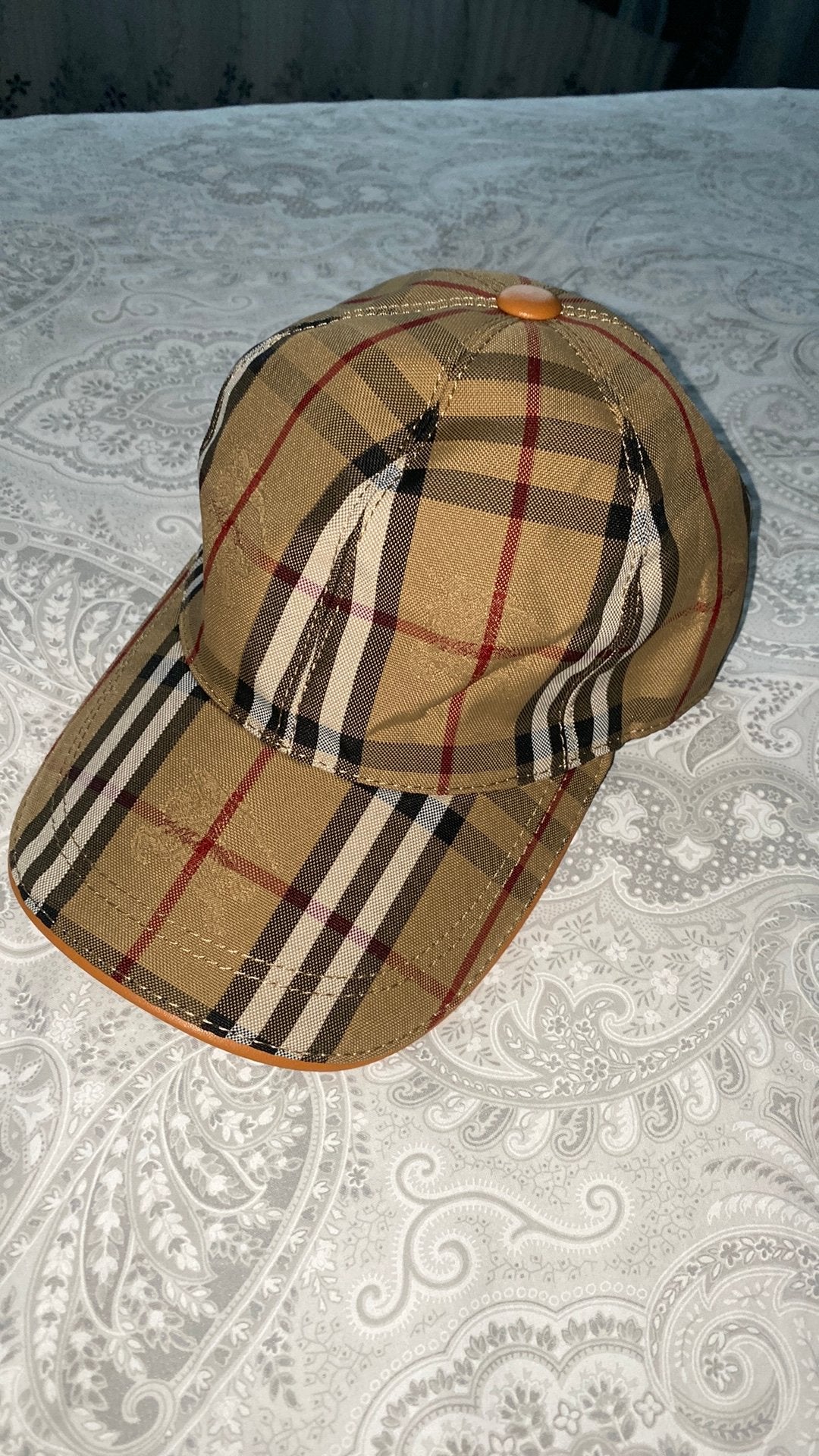 Burberry pet, Verzenden, Zo goed als nieuw, One size fits all, Pet