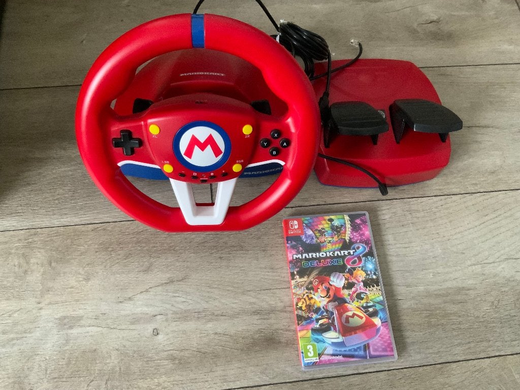 Super Mario Kart Stuur / Stuurtje Nintendo Switch Stuurwiel, Racen en Vliegen, Ophalen of Verzenden, Zo goed als nieuw, 3 spelers of meer