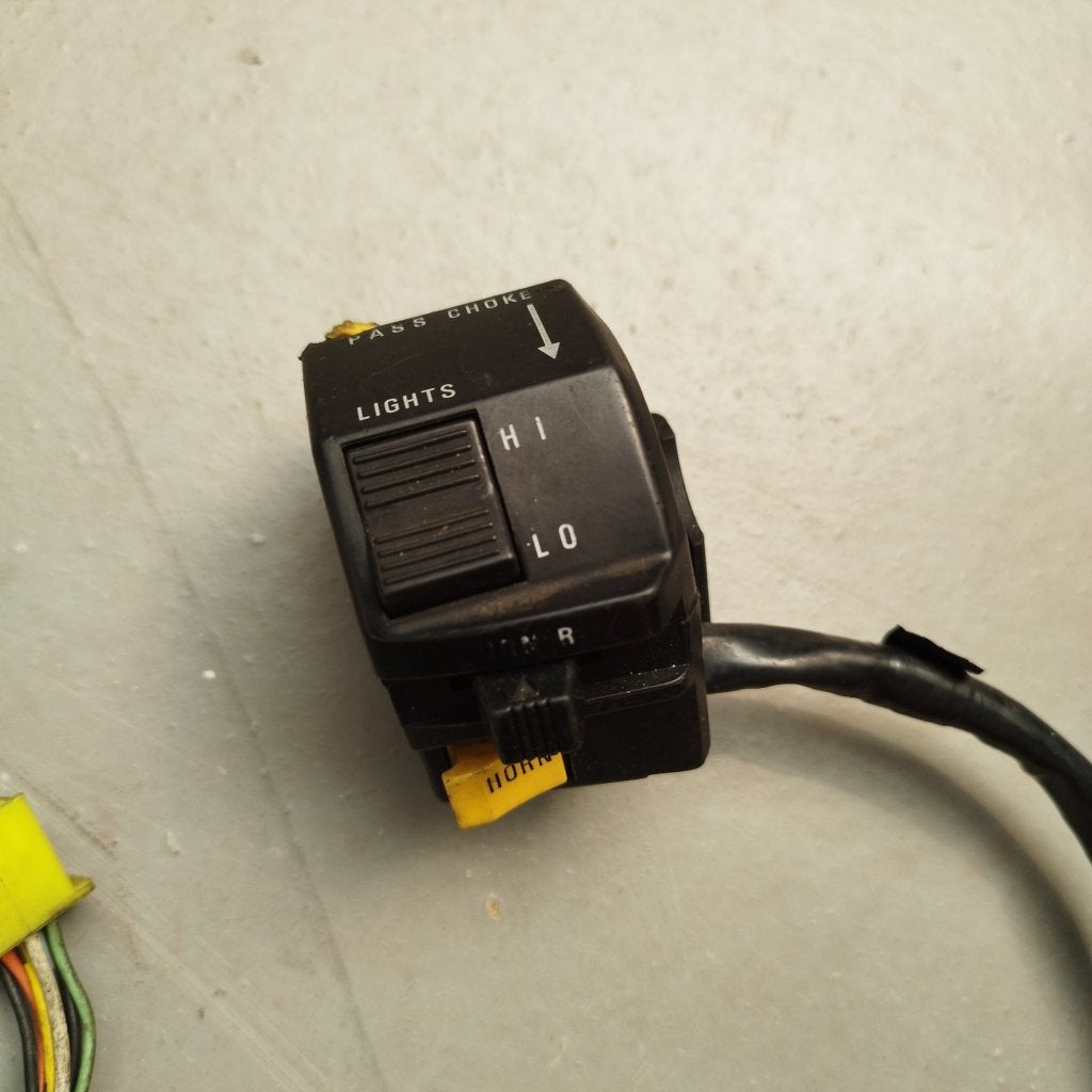 Suzuki GS500E gs 500 e stuurschakelaar links, Niet ingevuld, Gebruikt, Niet ingevuld, Ophalen of Verzenden