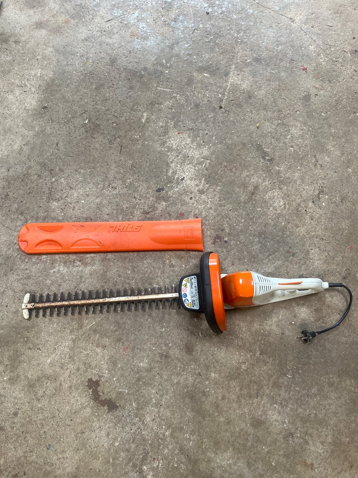 Stihl HSE 42 elektrische heggenschaar, Tuin en Terras, Hand-tuingereedschap, Ophalen, Gebruikt, Overige soorten