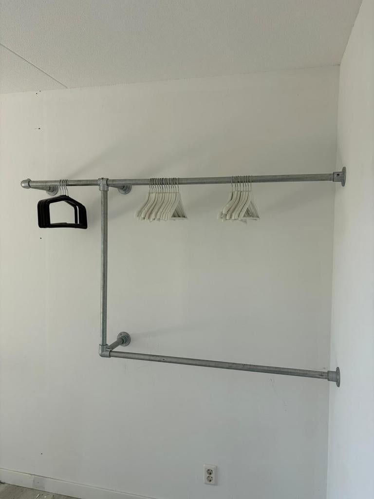 Steigerbuis Kledingrek - Industrieel Design, Kleding | Dames, Kledingrekken, Ophalen, Zo goed als nieuw