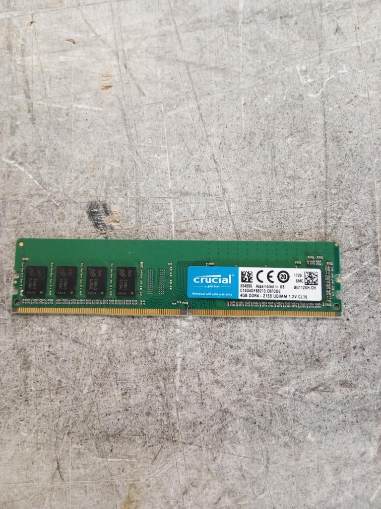 Crucial DDR4 RAM Geheugenmodule - 8GB, Computers en Software, RAM geheugen, Gebruikt, Onbekend, Server, DDR4