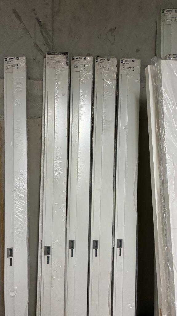 Aluminium kozijnen, Doe-het-zelf en Verbouw, Kozijnen en Schuifpuien, Deurkozijn, Aluminium, Zo goed als nieuw, 225 cm of meer