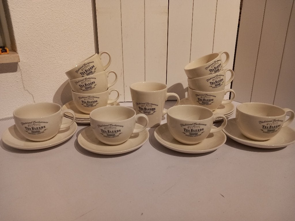 DE Pickwick Tea Blends kop en schotels en borden, Huis en Inrichting, Keuken | Servies, Overige typen, Ophalen of Verzenden, Overige stijlen