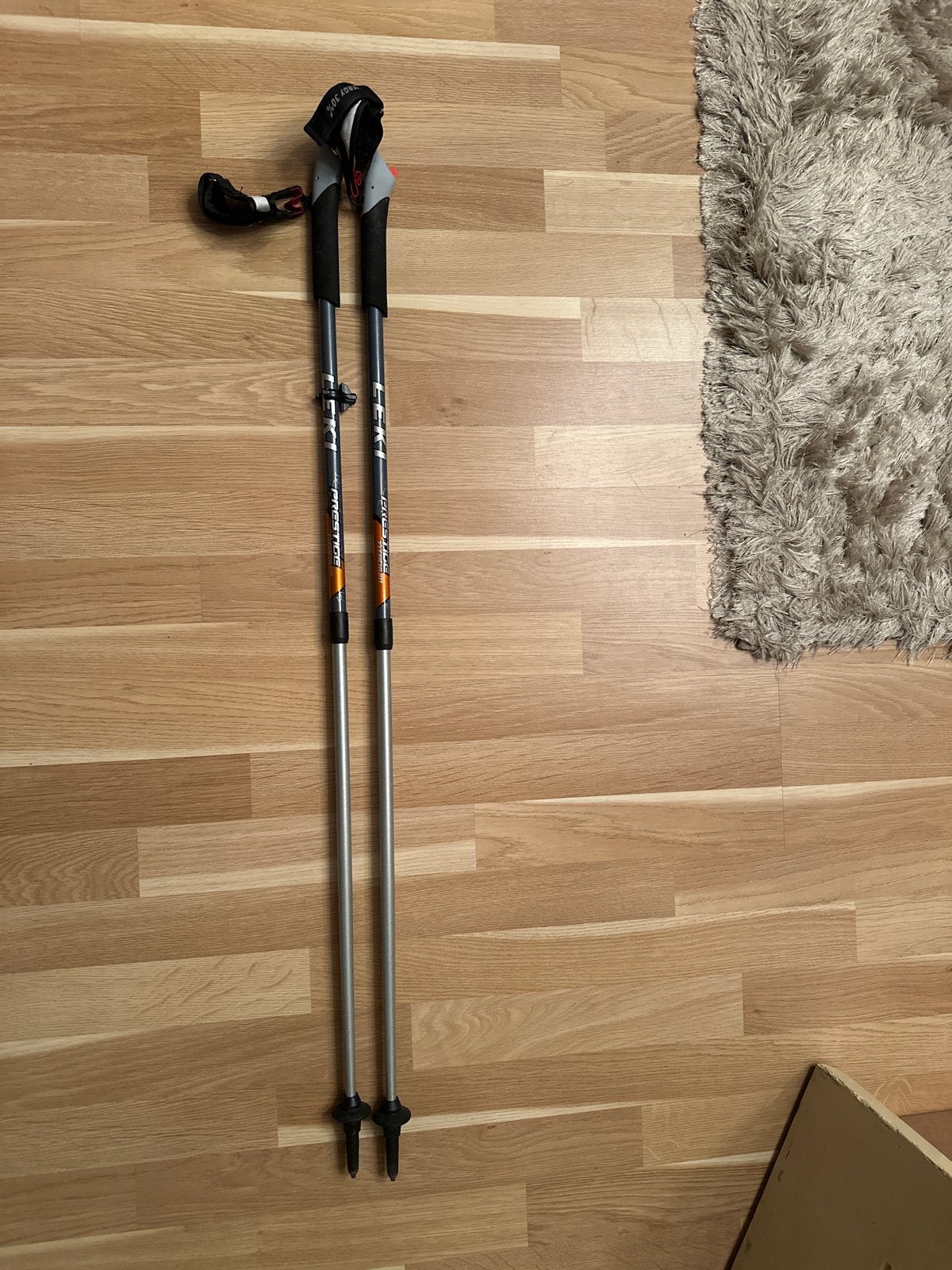 Leki Prestige Titanium Wandelstokken, Ophalen, Gebruikt, Wandelstok