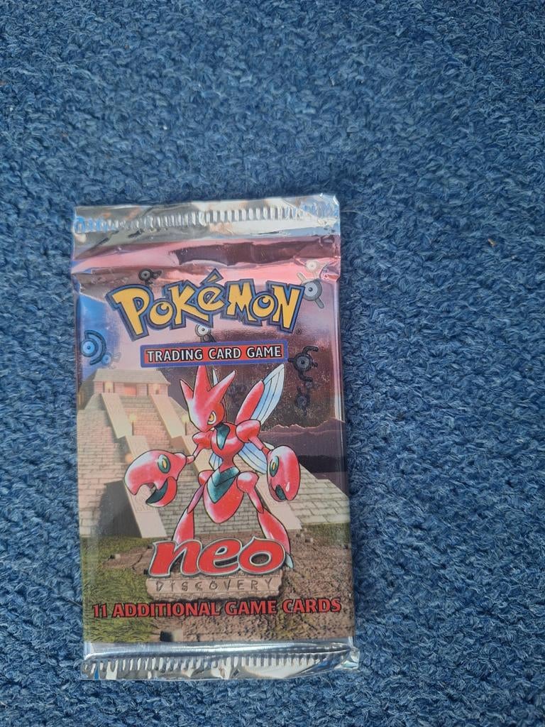 Neo discovery pack weegt 20.7 gram.Niet veel aangeraakt., Hobby en Vrije tijd, Verzamelkaartspellen | Pokémon, Ophalen of Verzenden