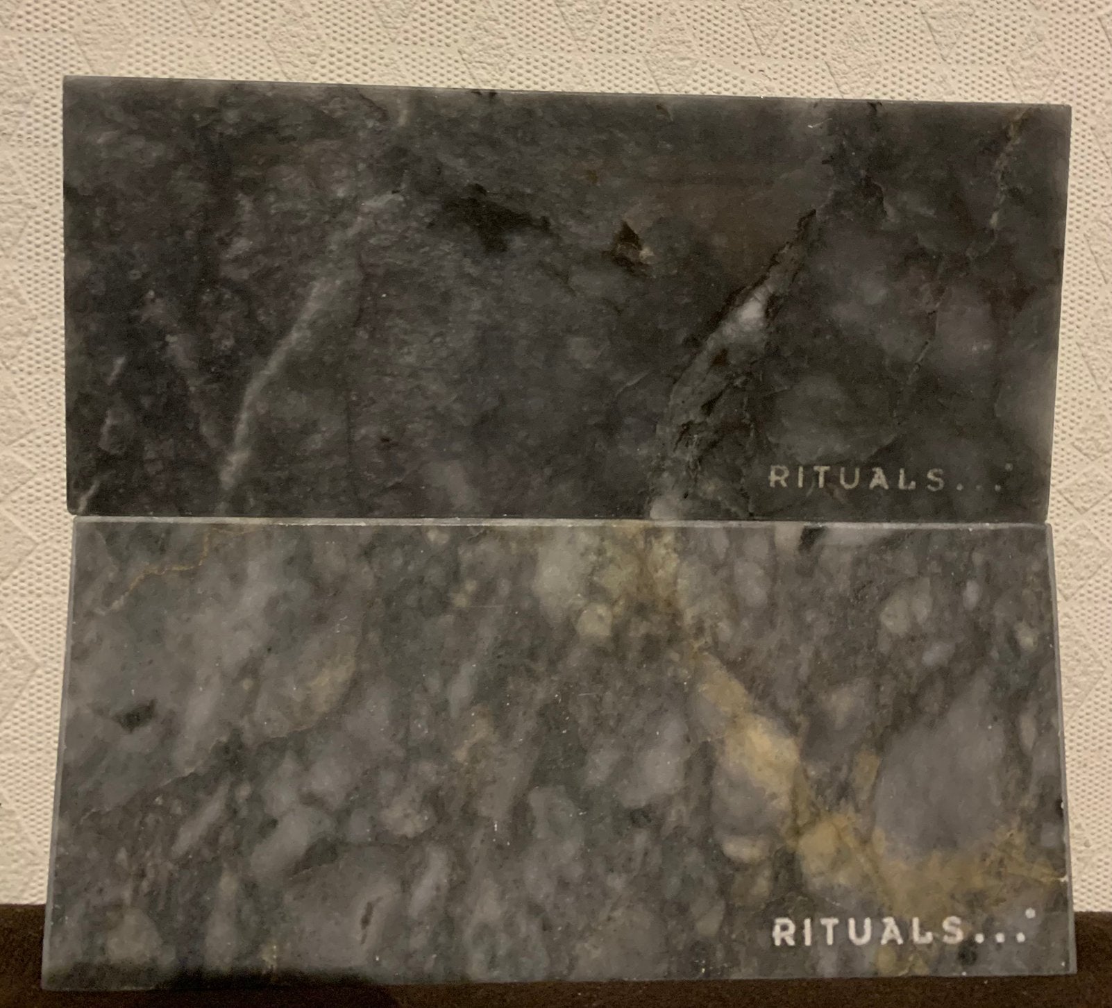 Rituals Luxury tray grijs 2 delig set, Ophalen of Verzenden, Zo goed als nieuw, Grijs, Zeepdispenser/zeepbakje