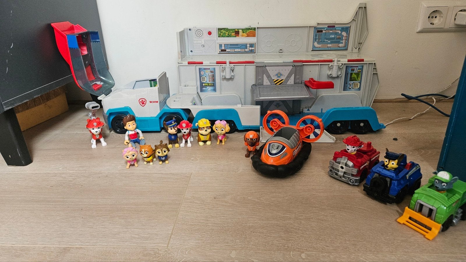 Grote Paw Patrol collectie: figuren, voertuigen & bus, Ophalen of Verzenden, Gebruikt