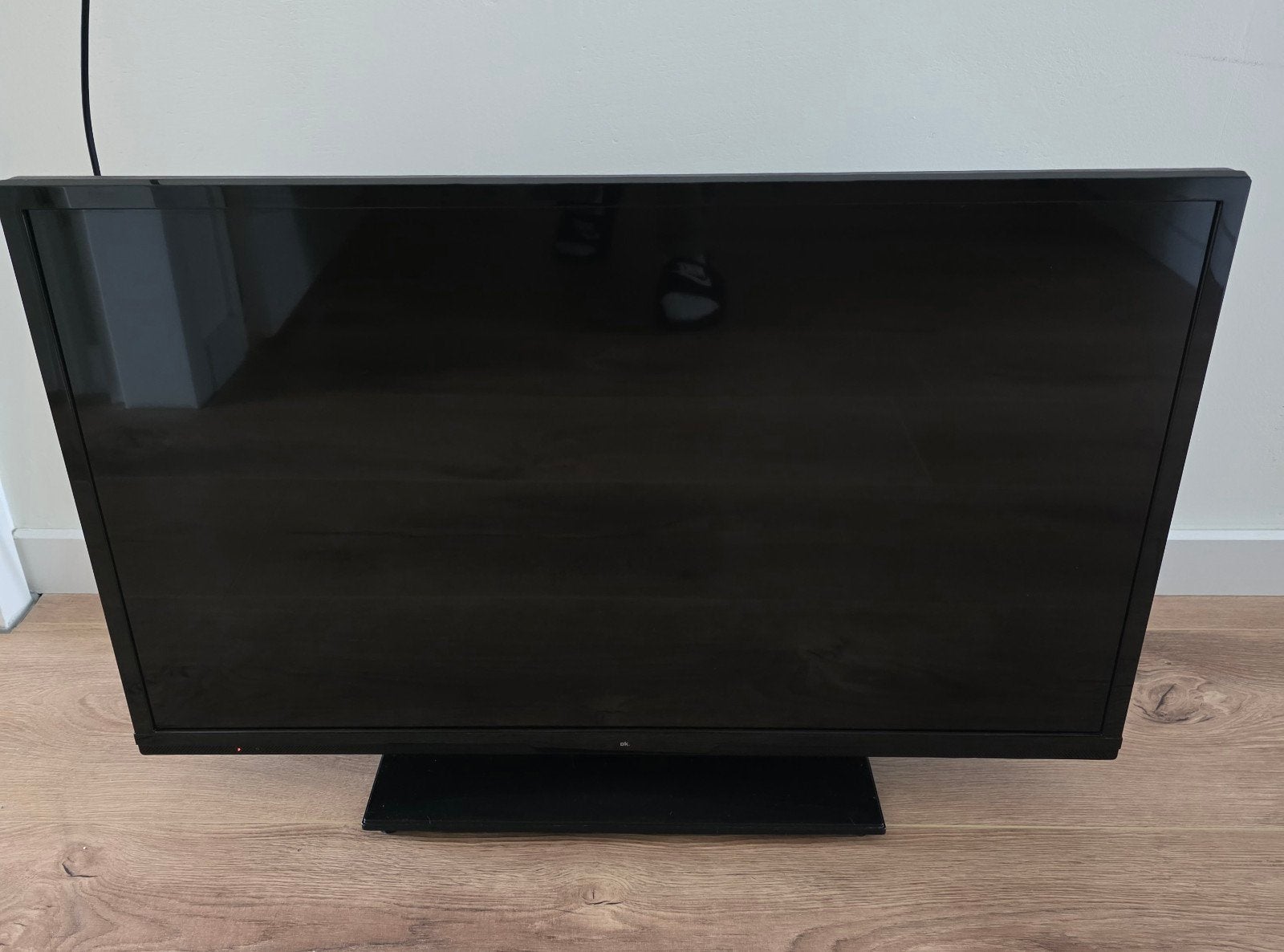 OK. TV met afstandsbediening - 80 tot 100 cm, Audio, Tv en Foto, 50 Hz, HD Ready (720p), 80 tot 100 cm, Ophalen