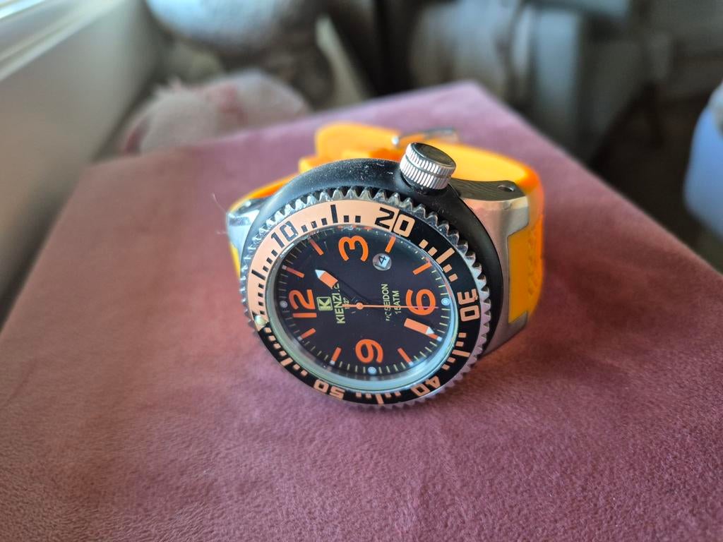 Kienzle herenhorloge oranje duikershorloge, Ophalen of Verzenden, Nieuw