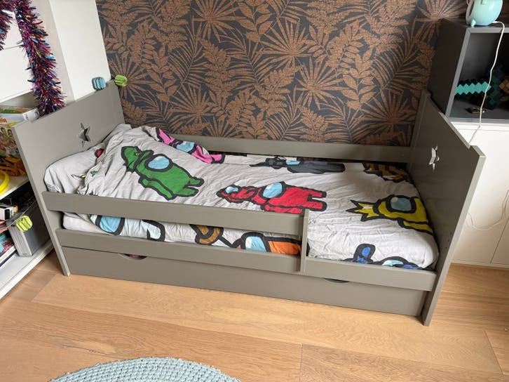 Petit Amelie kinderbed met lade - 75x164 cm, Ophalen, Gebruikt, 190 cm of minder, Grijs
