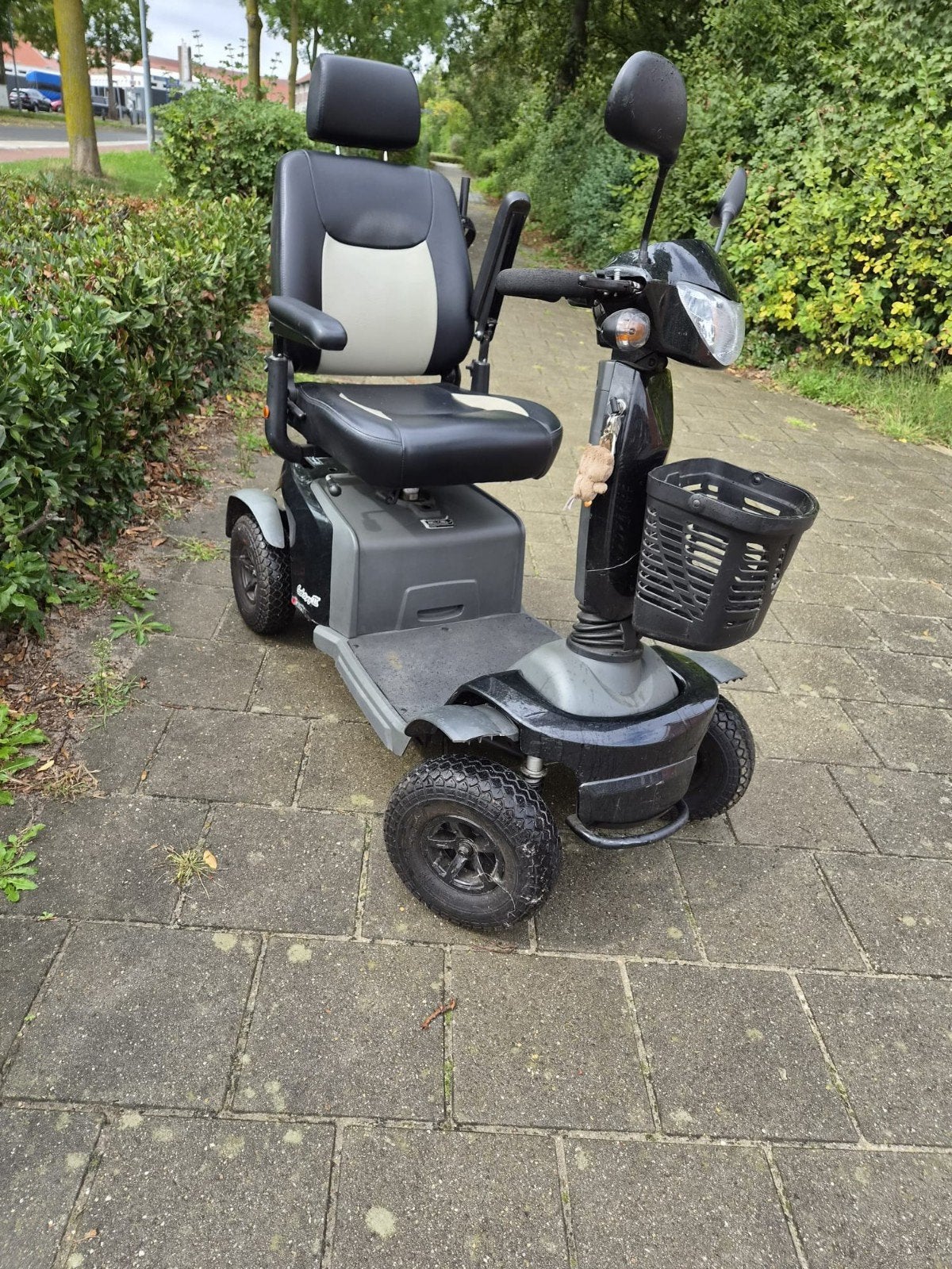4 wiel scootmobiel, Ophalen, Gebruikt, 26 t/m 35 km, 11 t/m 15 km/u