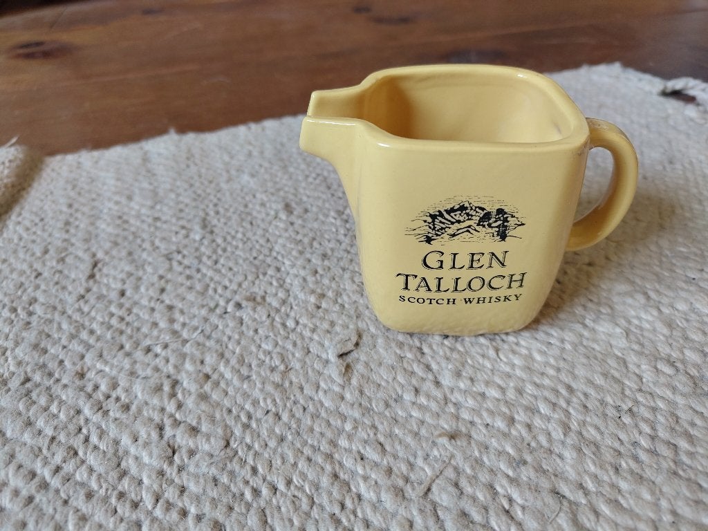 Geel whiskey kannetje van Glen Talloch, Gebruikt, Overige typen, Ophalen of Verzenden, Overige stijlen