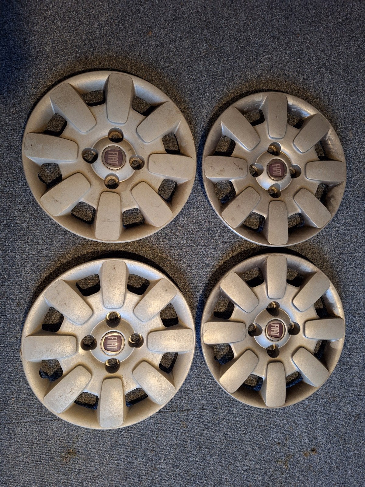 wieldoppen fiat panda, Ophalen, Gebruikt