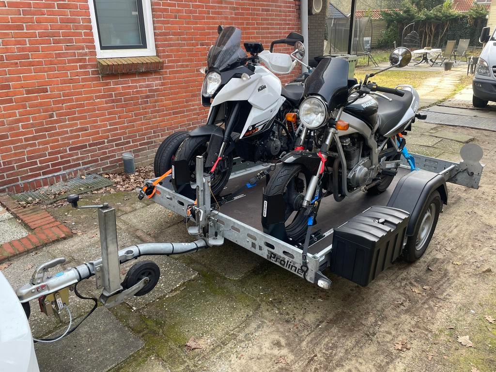 Motortrailer / aanhanger te huur, Caravans en Kamperen