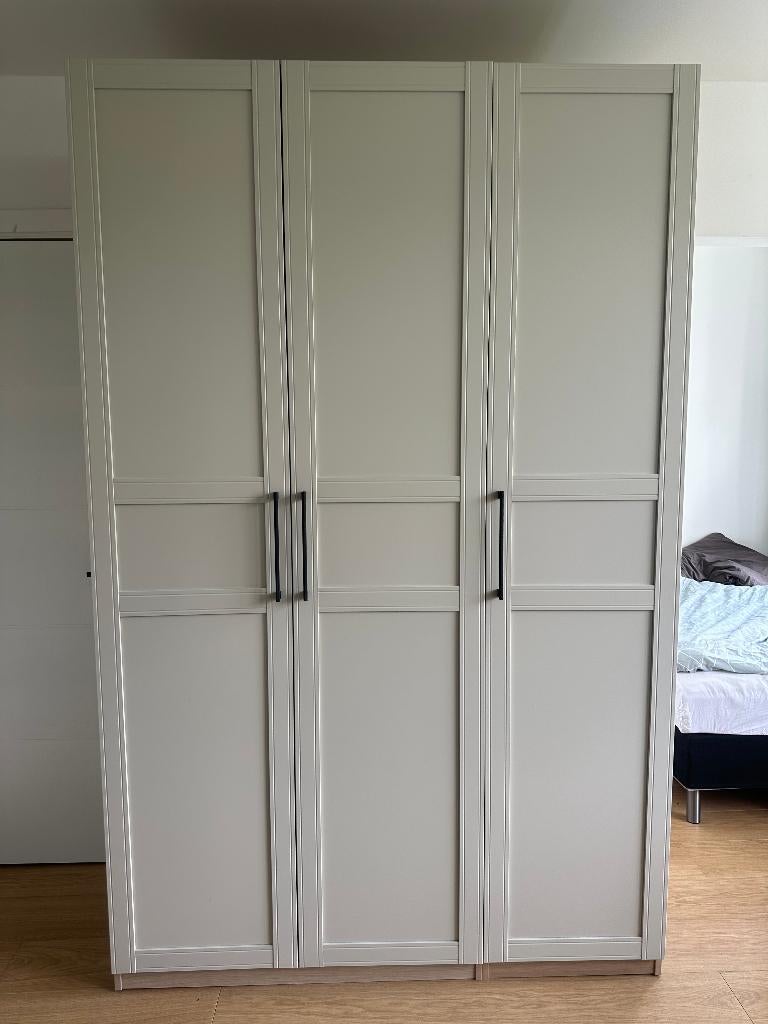 IKEA PAX / FLISBERGET wardrobe, Ophalen, 200 cm of meer, 150 tot 200 cm, Zo goed als nieuw