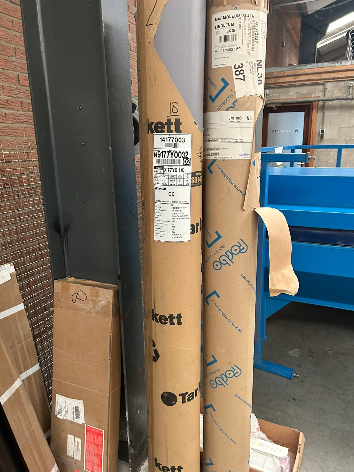 linoleum tarkett ( ophalen in Ermelo ), Ophalen, Zo goed als nieuw, Minder dan 10 m², Laminaat