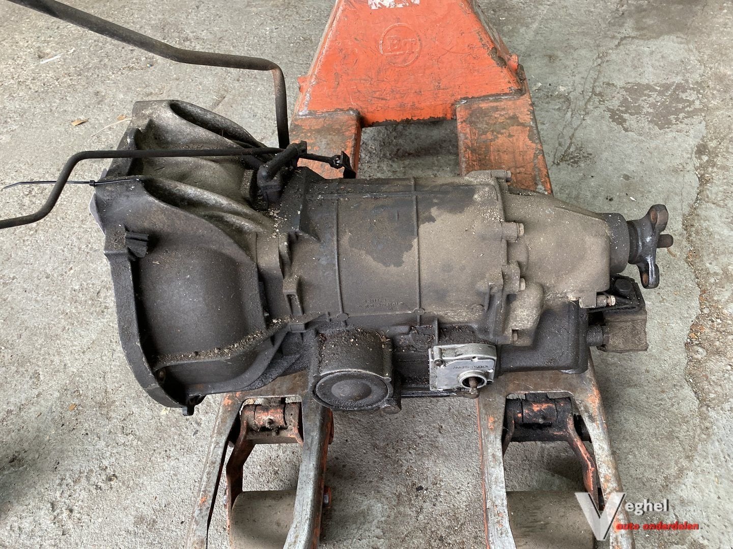 Mercedes W123 Automaatbak 123 270 0001 722 111 02 040 389, Auto-onderdelen, Transmissie en Toebehoren, Ophalen, Gebruikt, -, -
