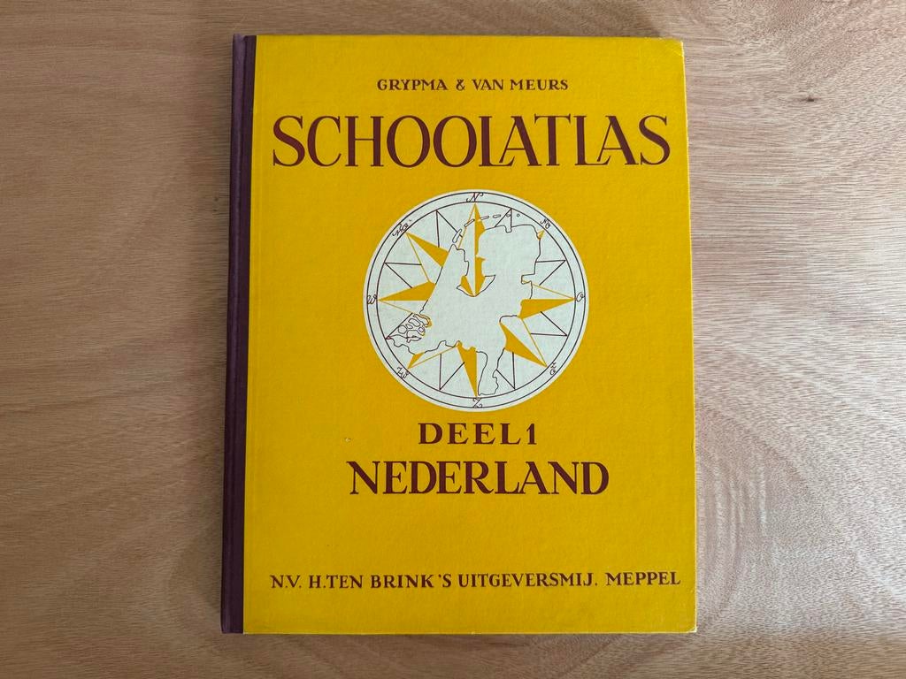 Schoolatlas deel 1 - Nederland (Grypma & Van Meurs), Boeken, Atlassen en Landkaarten, Gelezen, Overige atlassen, Ophalen of Verzenden