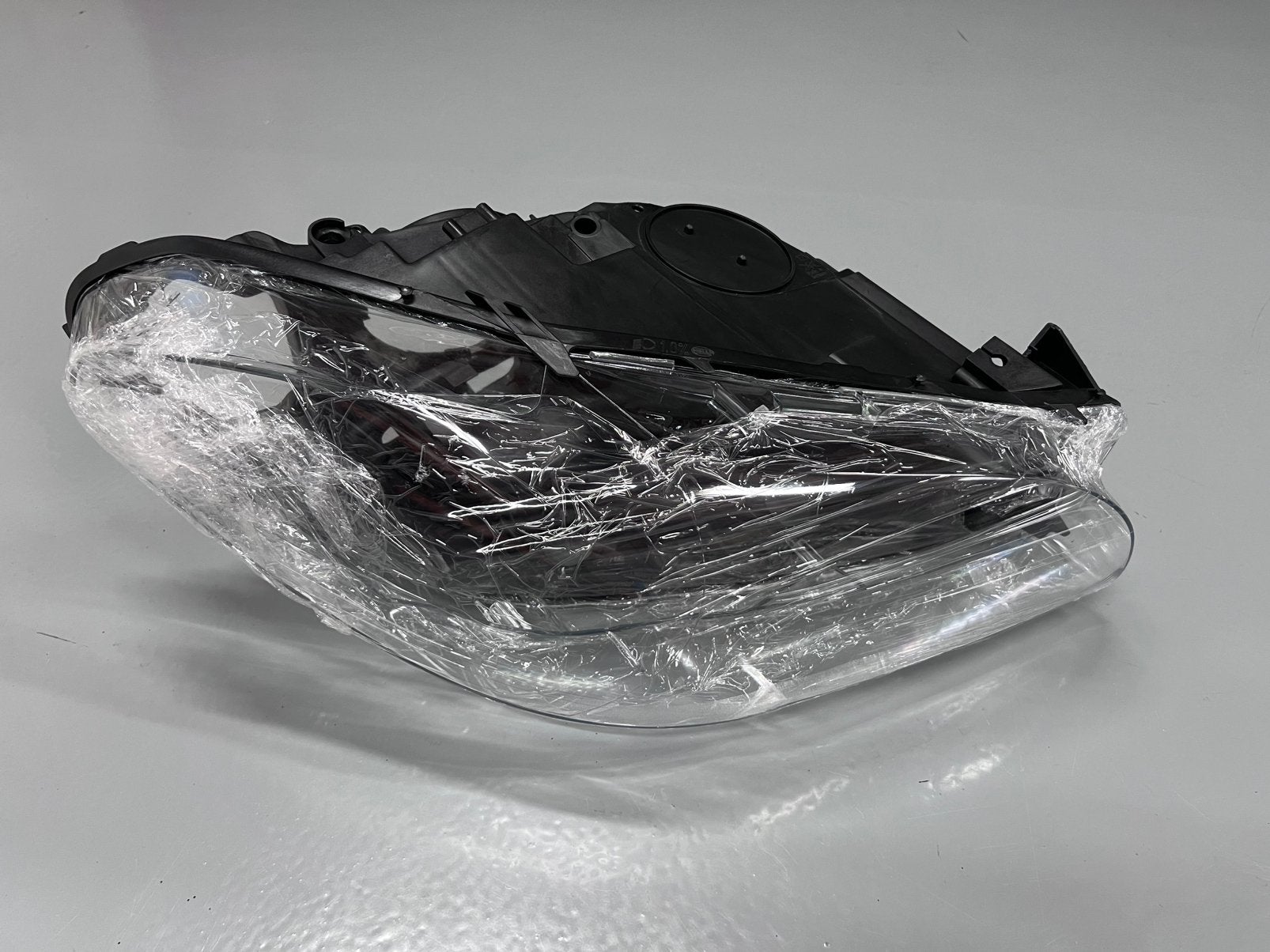 BMW F10 koplamp rechts lege behuizing - nieuw!, Ophalen of Verzenden, Nieuw, BMW