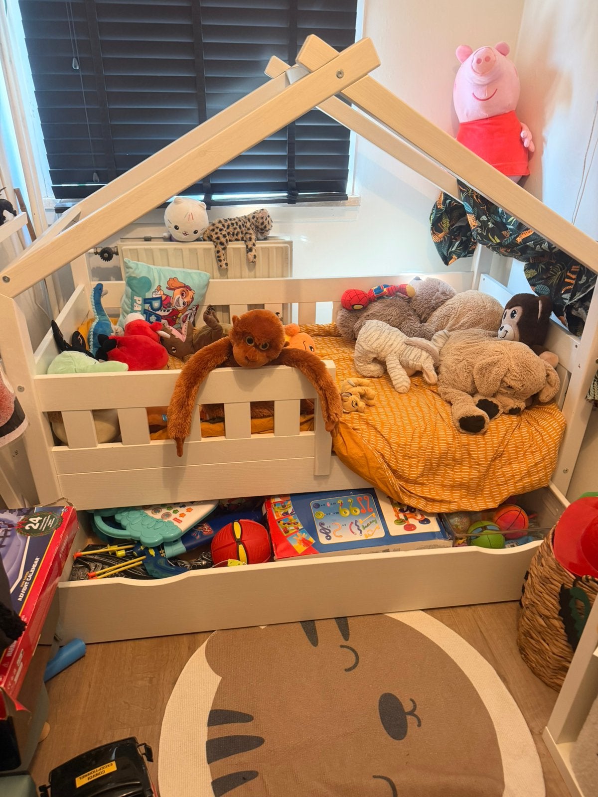 Peuterbed huis 70x140, Ophalen, Zo goed als nieuw, Overige typen