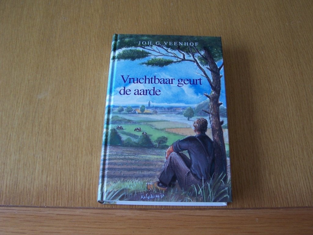 Joh G Veenhof Vruchtbaar geurt de aarde, Boeken, Ophalen of Verzenden, Zo goed als nieuw