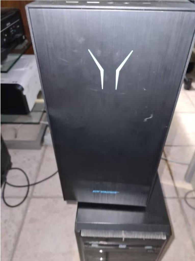 Medion Erazer Recon E20 MD35186, Computers en Software, Desktop Pc's, Nieuw, 3 tot 4 Ghz, SSD, 8 GB, Met videokaart, Ophalen of Verzenden
