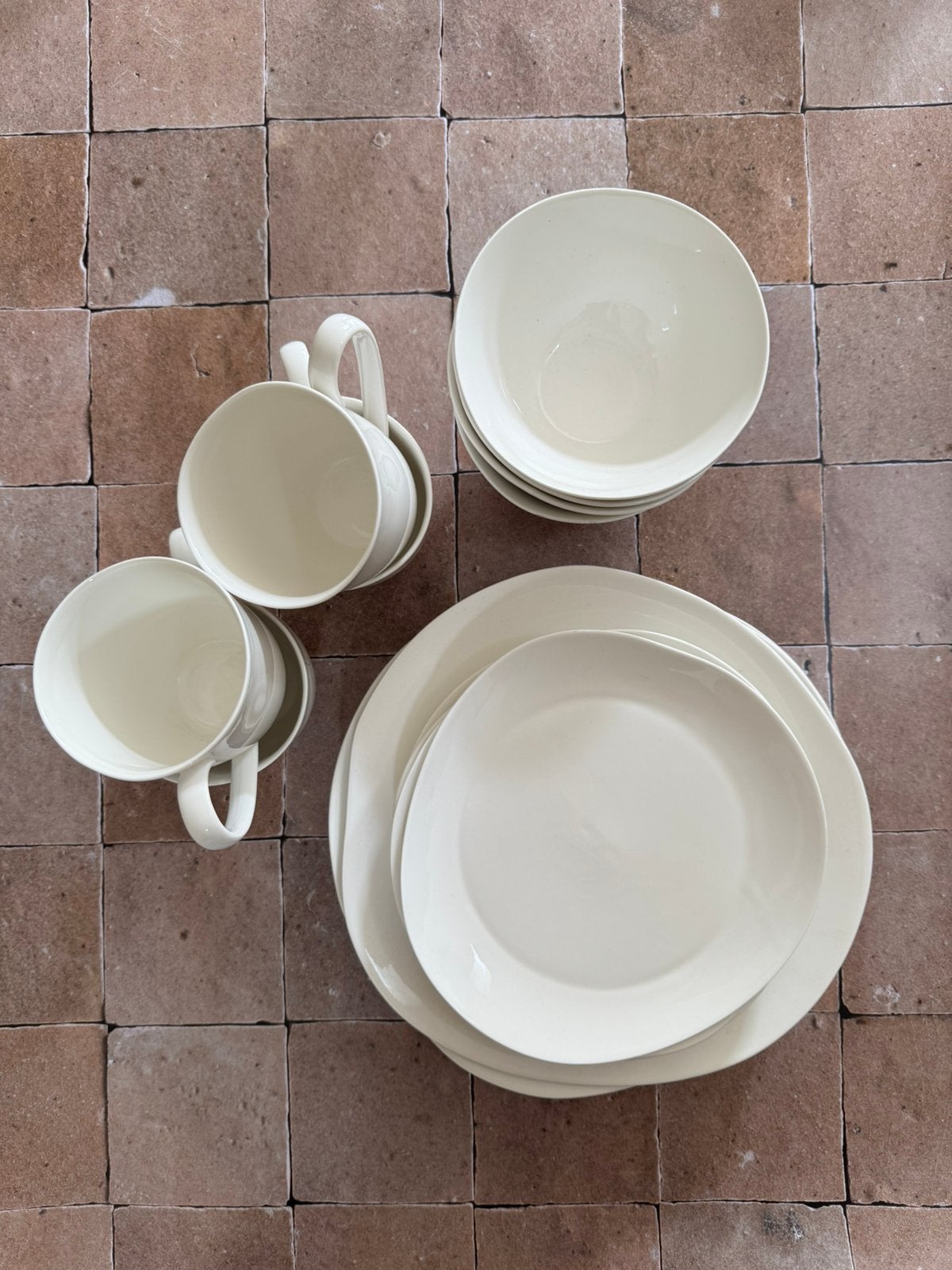 16-delig organisch servies van whmp’s own, Huis en Inrichting, Ophalen, Zo goed als nieuw, Porselein, Overige stijlen