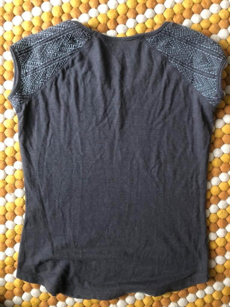Royal Robbins hennep shirt XS, Kleding | Dames, T-shirts, Gedragen, Maat 34 (XS) of kleiner, Grijs, Korte mouw, Ophalen of Verzenden