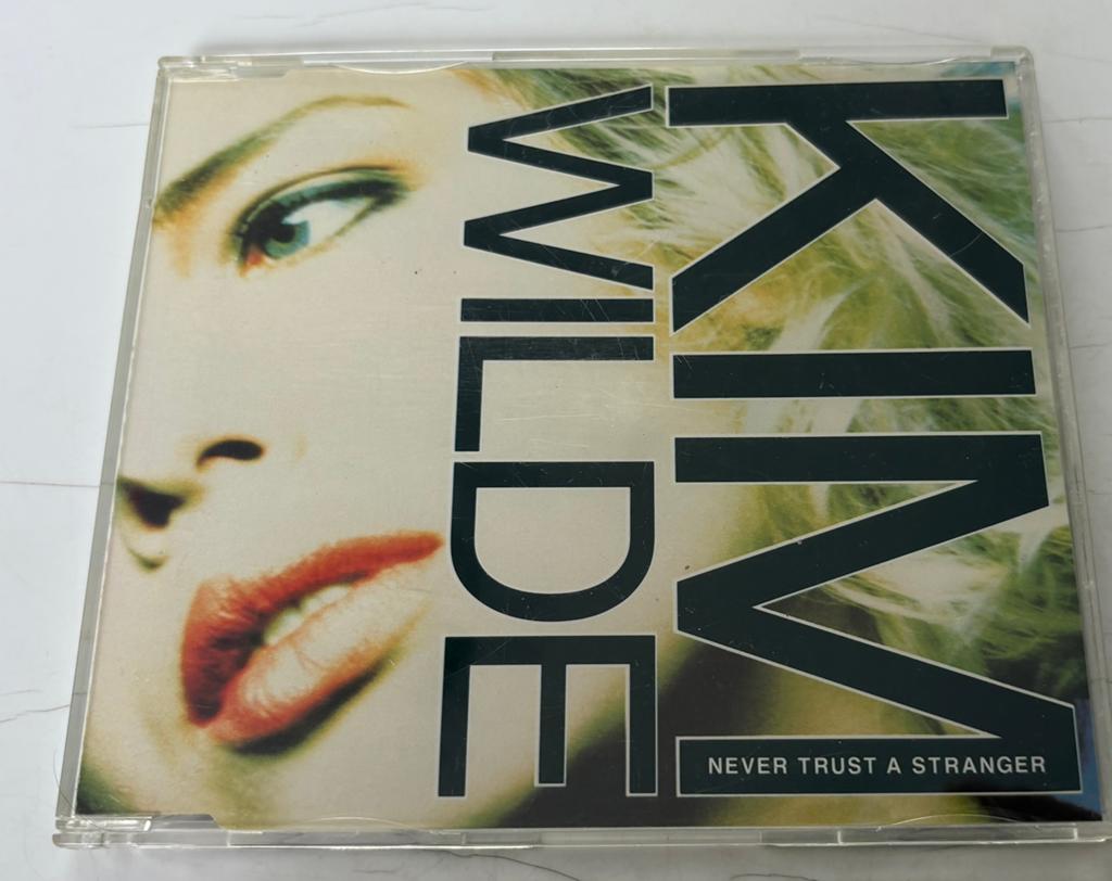 Kim Wilde - Never trust a stranger, Cd's en Dvd's, Cd Singles, Ophalen of Verzenden, Zo goed als nieuw, Pop