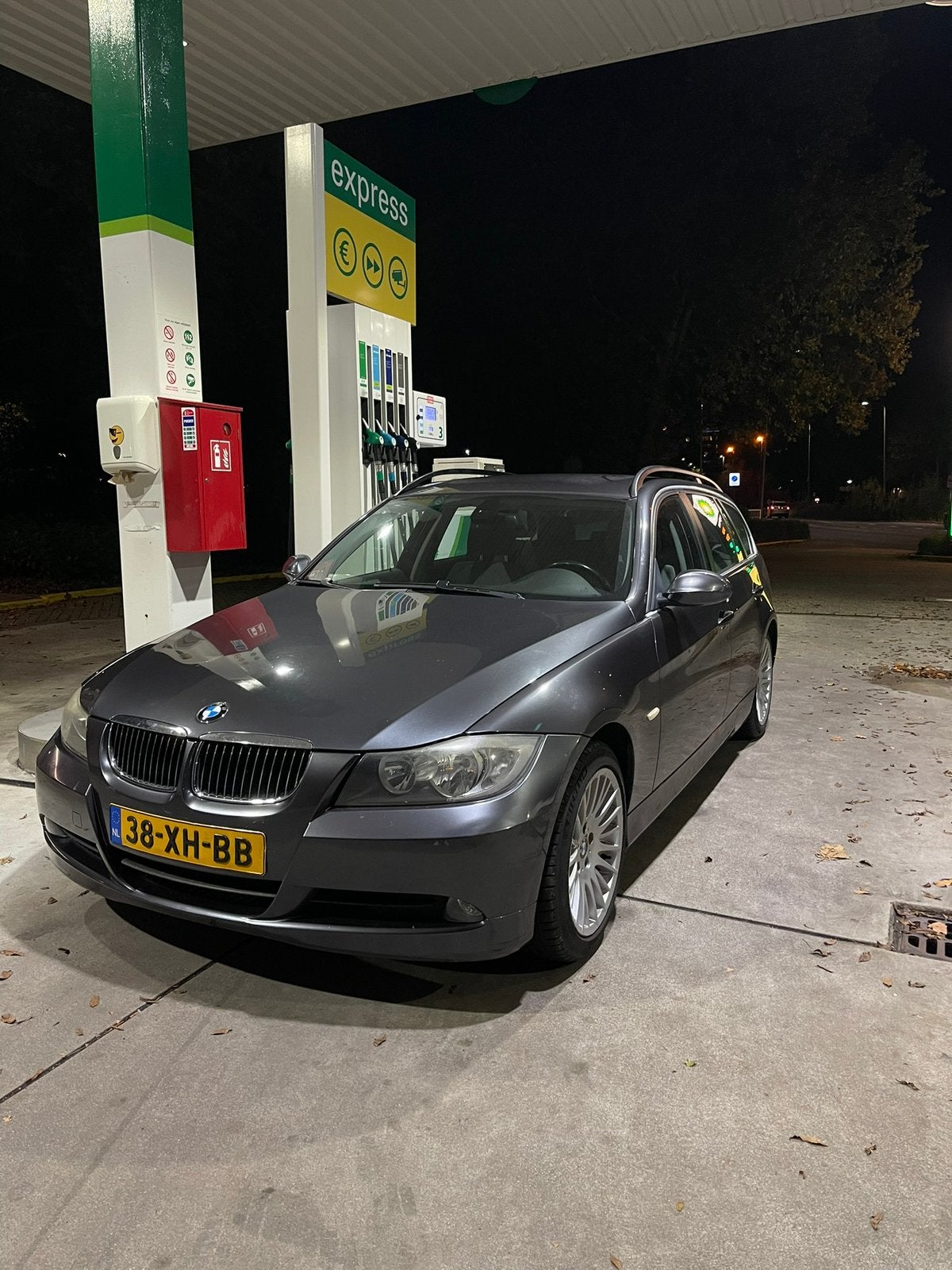 BMW 3-Serie 325 Touring High Executive 2007 3500 NU OPHALEN, Xenon verlichting, 2497 cc, 1465 kg, Handgeschakeld