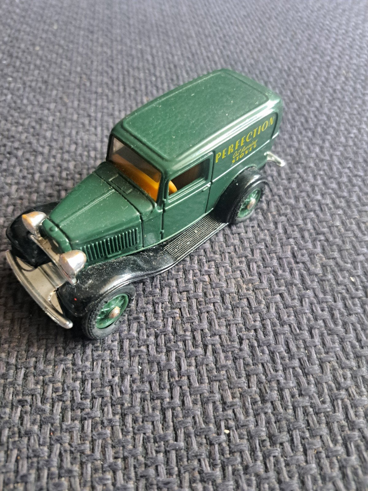 Ertl model ford delivery truck, Hobby en Vrije tijd, Modelauto's | Overige schalen, Gebruikt, Usa, Auto, Ophalen of Verzenden