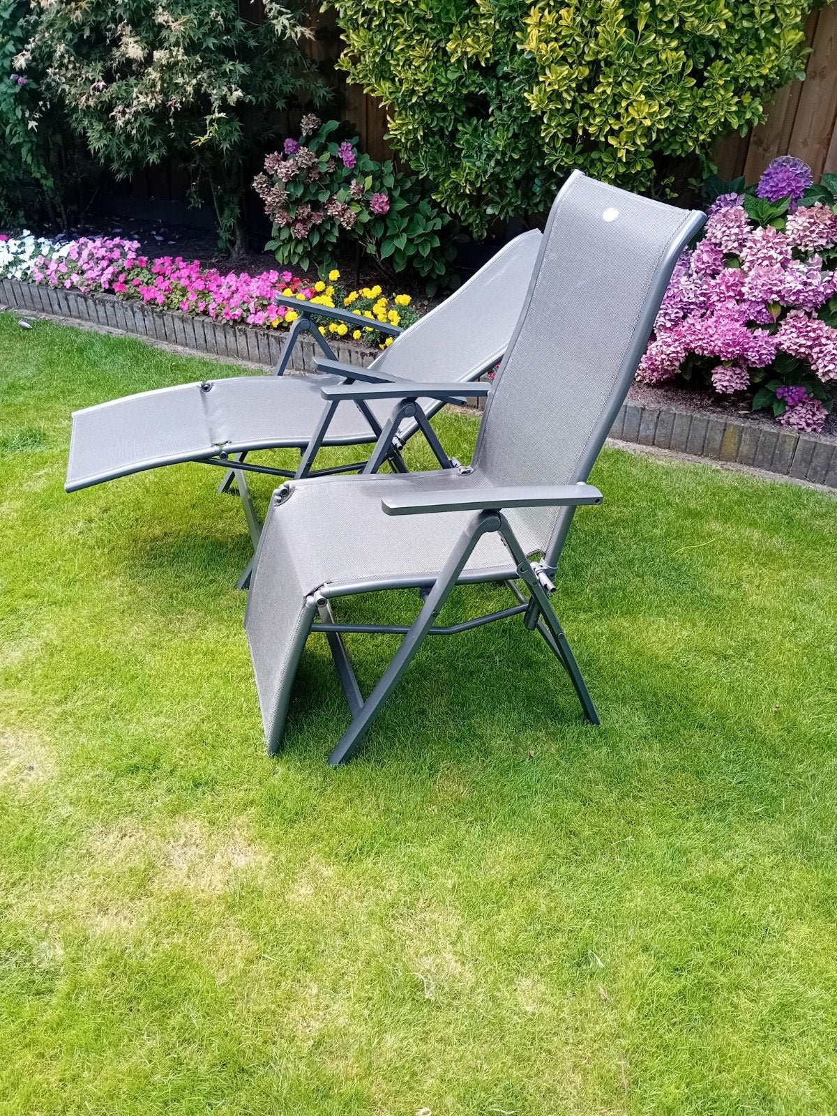 2 maal Hartman tuinstoel, Tuin en Terras, Tuinstoelen, Ophalen, Zo goed als nieuw, Textileen, Verstelbaar