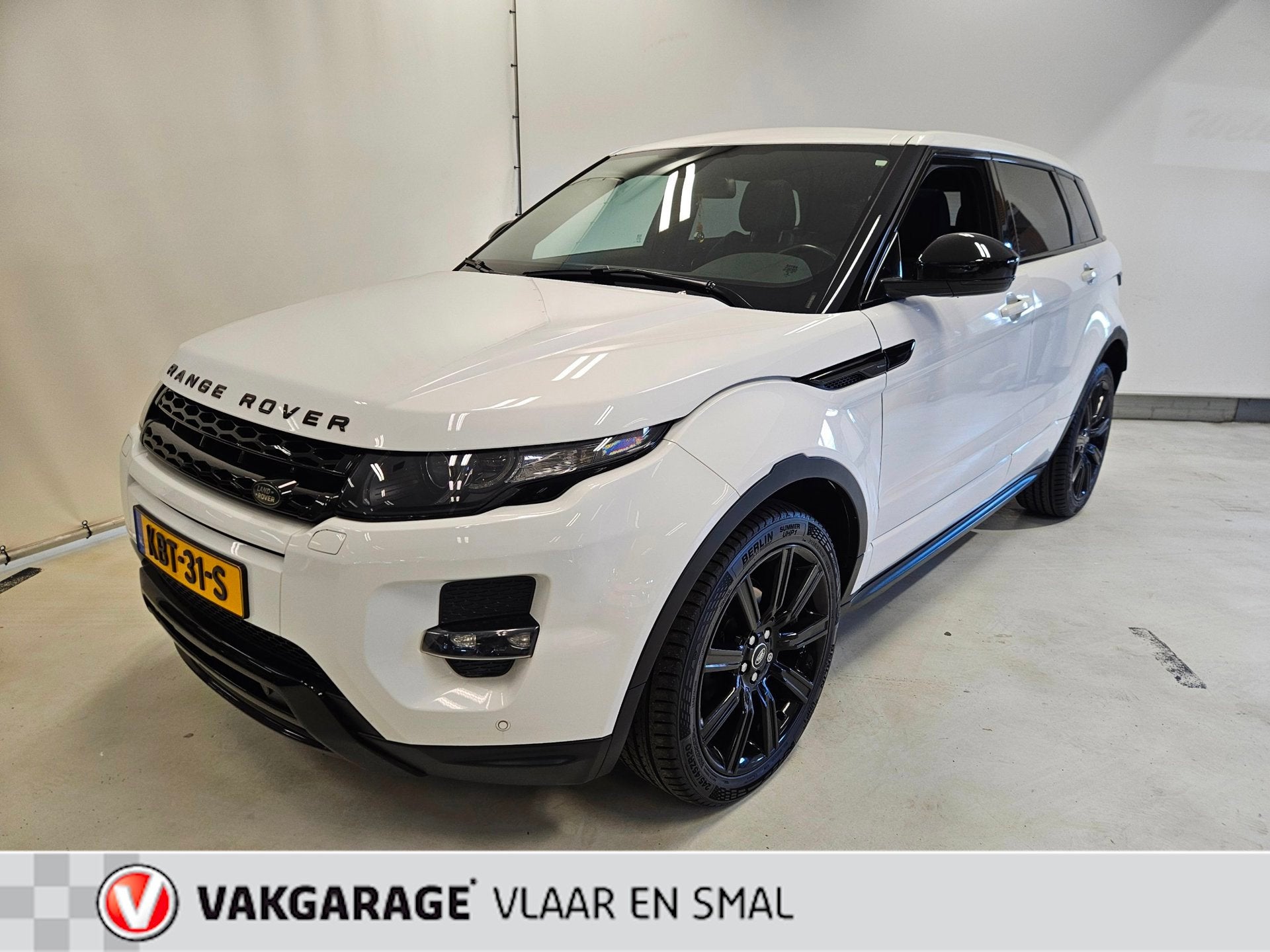 Land Rover RANGE ROVER EVOQUE 2.0 Si 4WD Pure, Auto's, Automaat, Euro 5, 4 cilinders, Leder en Stof