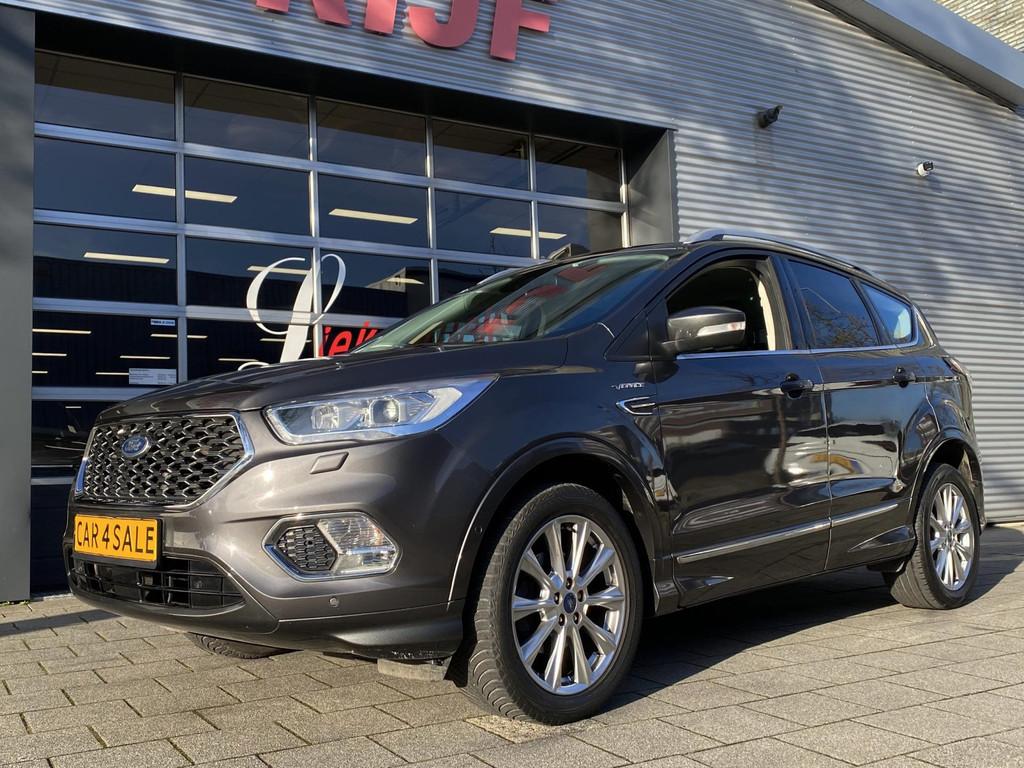 Ford Kuga 1.5 EcoBoost Vignale - Navigatie I Leer I Airco I, Voorwielaandrijving, Zwart, 4 cilinders, Handgeschakeld