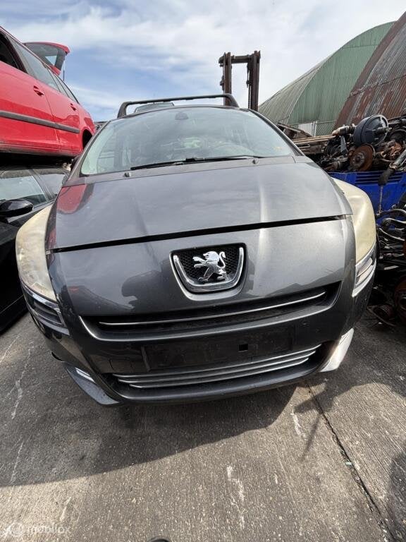 Voorbumper Peugeot 5008 I ('09-'17), Gebruikt, Voor, Ophalen of Verzenden, Bumper