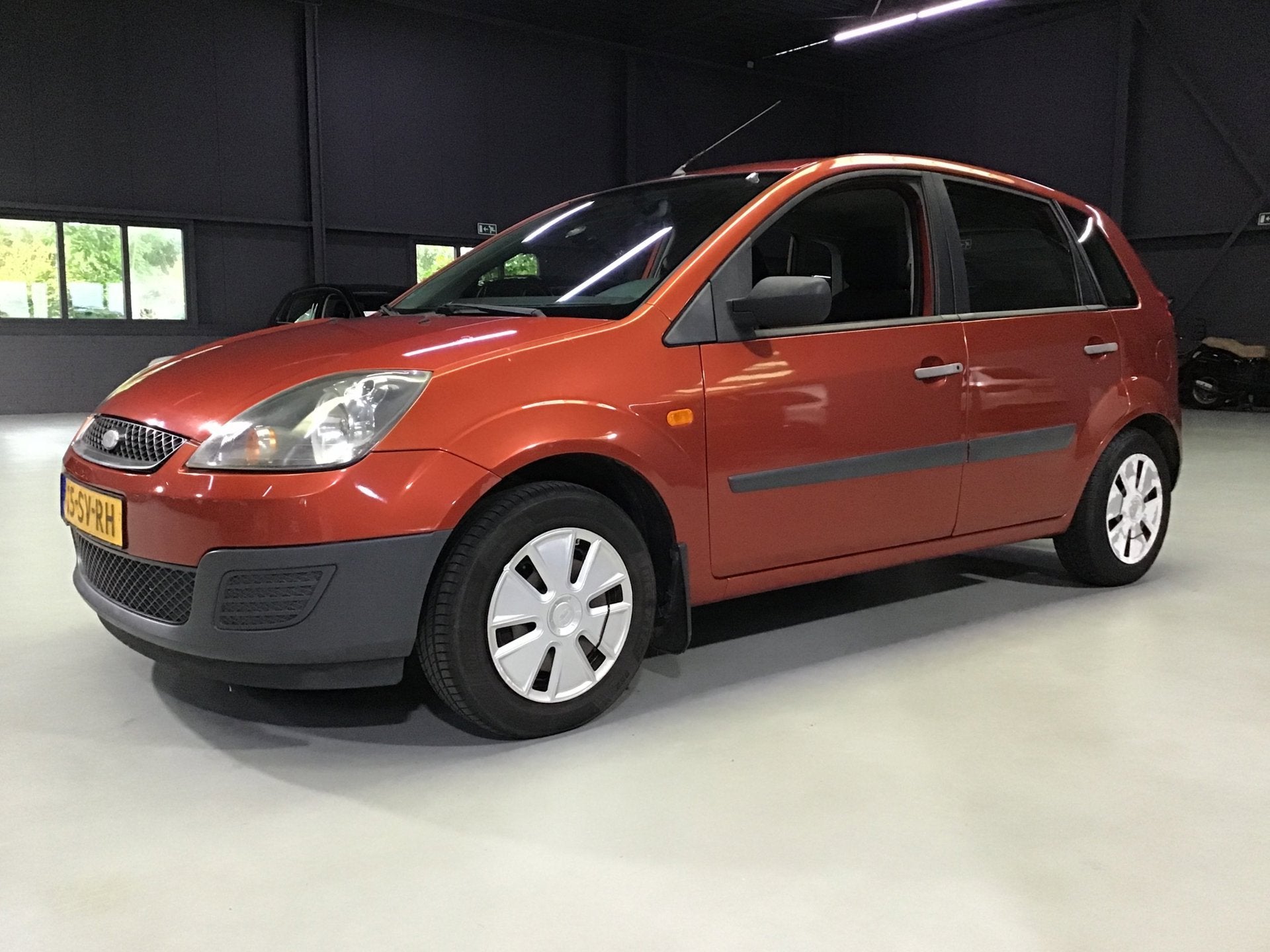 Ford Fiesta 1.3-8V Champion I Airco I Elec Ramen I 5 Drs I Z, Auto's, 1299 cc, Stof, Origineel Nederlands, Bedrijf