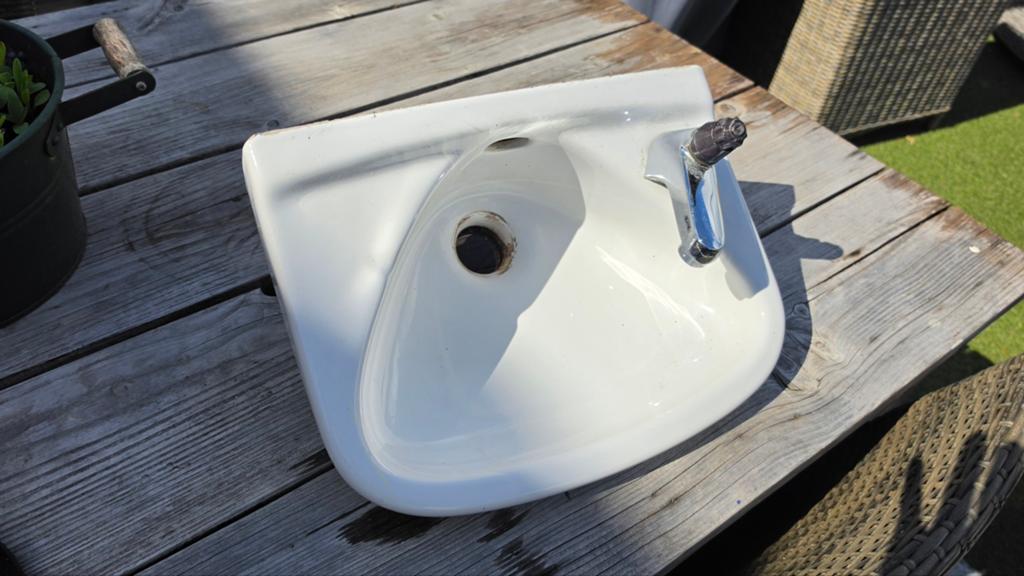 Wasbakje, Doe-het-zelf en Verbouw, Sanitair, Ophalen of Verzenden, Toilet