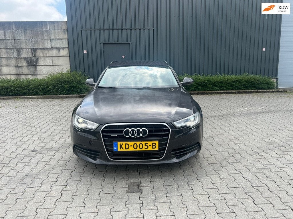 Audi A6 Avant 3.0 TDI quattro Pro Line Plus, Auto's, Audi, Automaat, Euro 5, Gebruikt, Zwart
