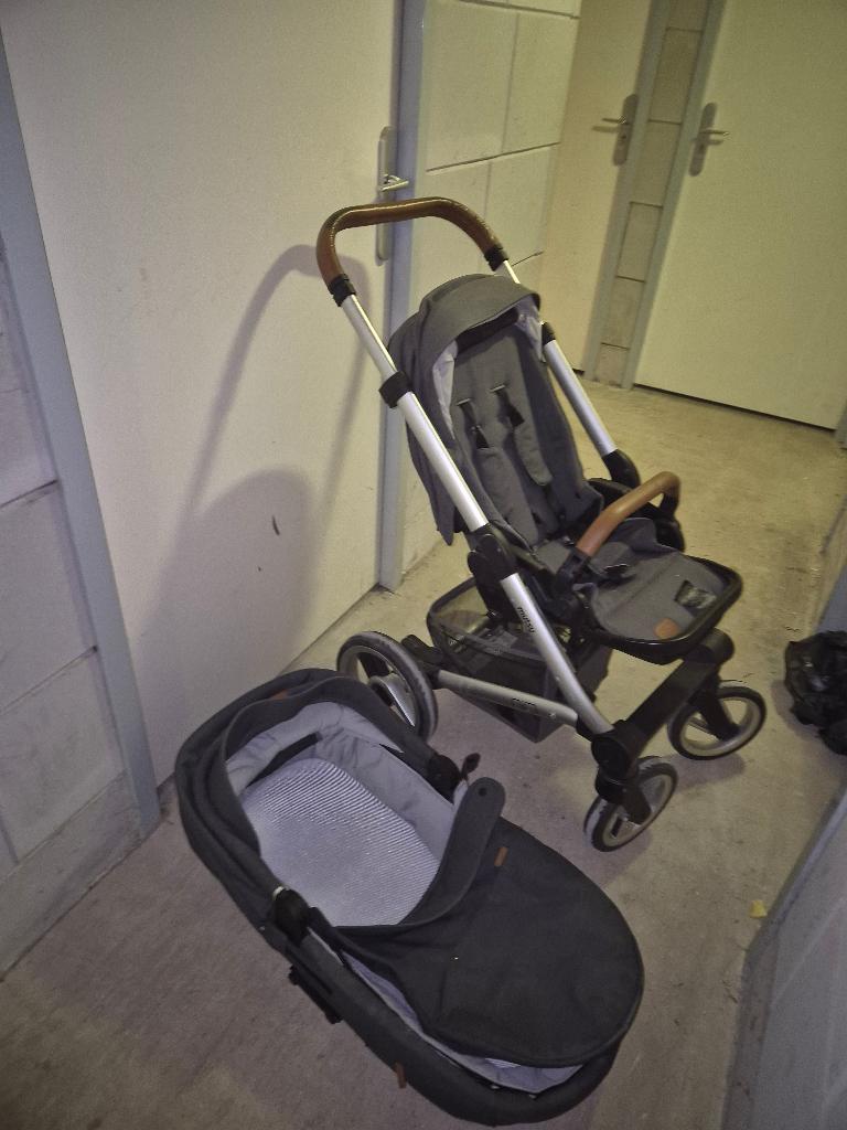 Kinderwagen mutsy nio, Gebruikt, Mutsy, Verstelbare duwstang, Ophalen