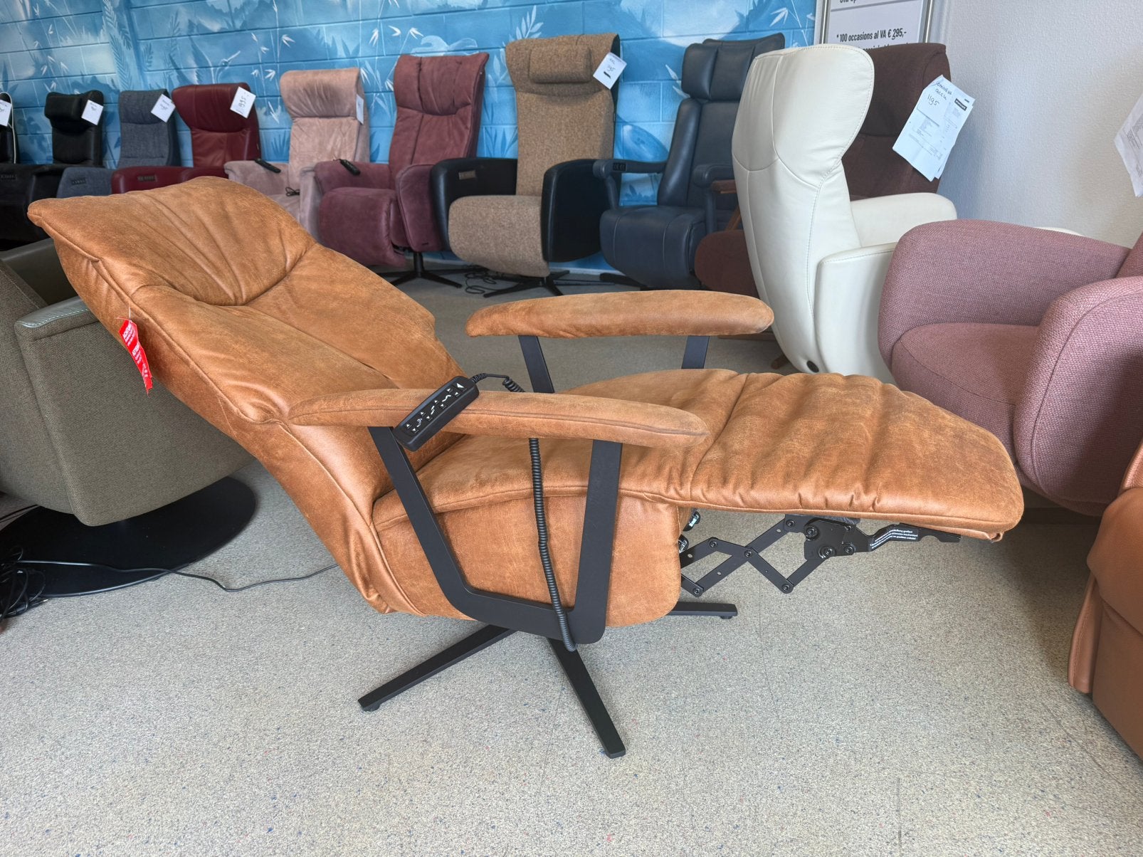 Meubelzorg Bardot sta op stoel relax fauteuil gratis bezorgd, Ophalen of Verzenden, Zo goed als nieuw, Ruim 100 A merken in alle kleuren en maten direct leverbaar