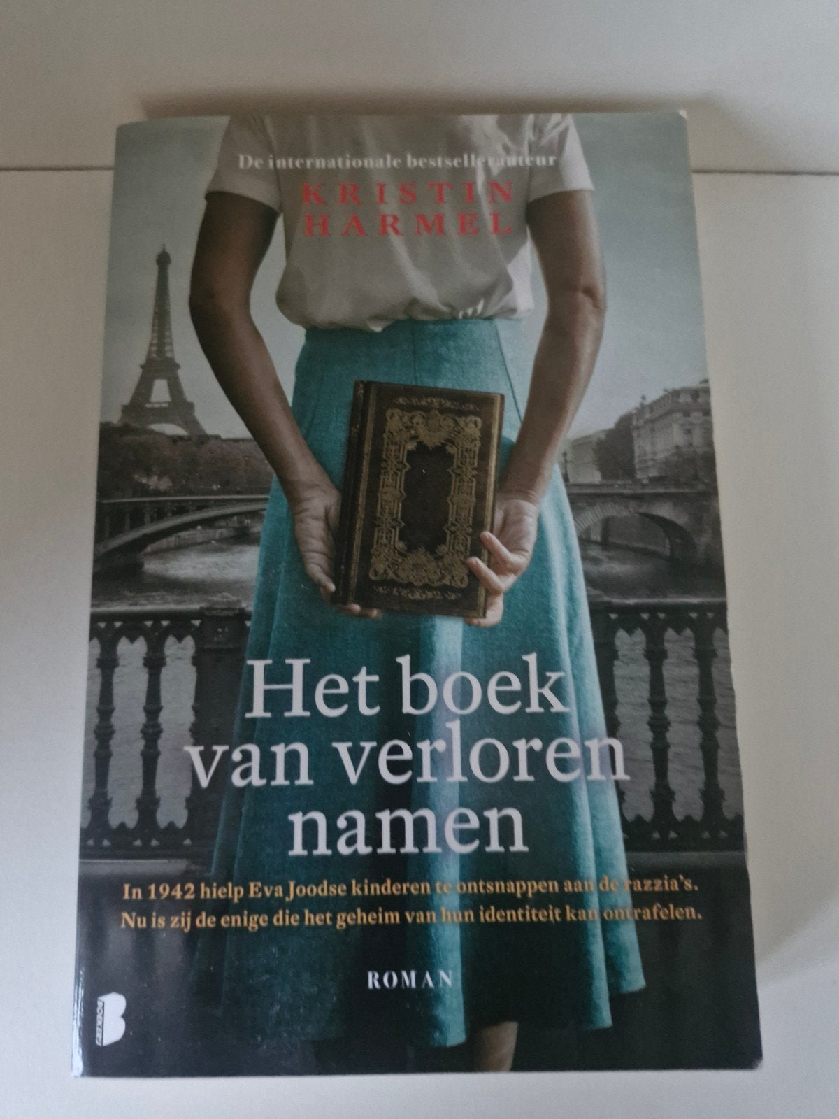 Het boek van verloren namen - Kristin Harmel (Roman), Boeken, Ophalen of Verzenden, Zo goed als nieuw, Kristin Harmel, Nederland