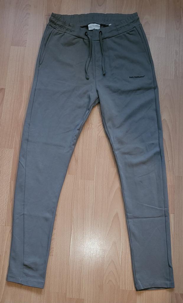 Daily Aesthetikz Broek Heren, Maat 52/54 (L), Nieuw, Ophalen of Verzenden, Daily Aesthetikz