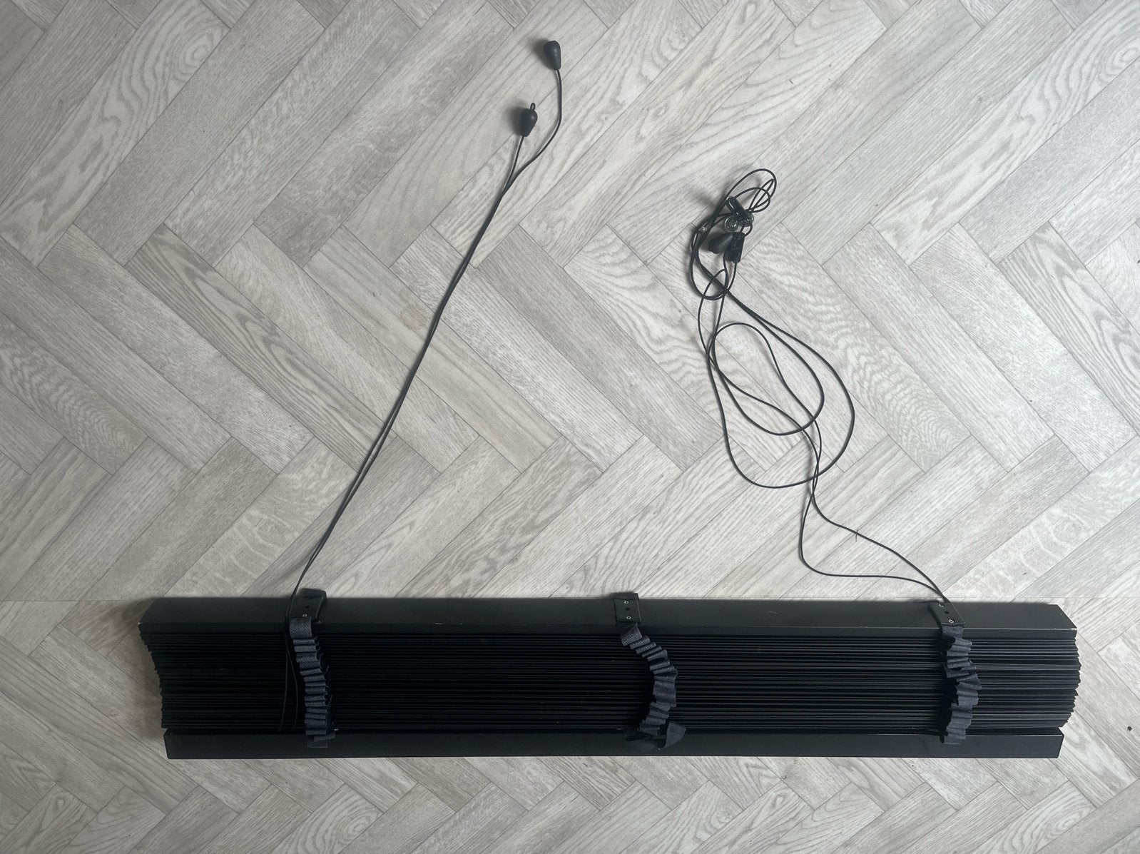 Houten zwarte lamellen/jaloezieen, verschillende maten, Ophalen, Jaloezie, 228 cm, Gebruikt