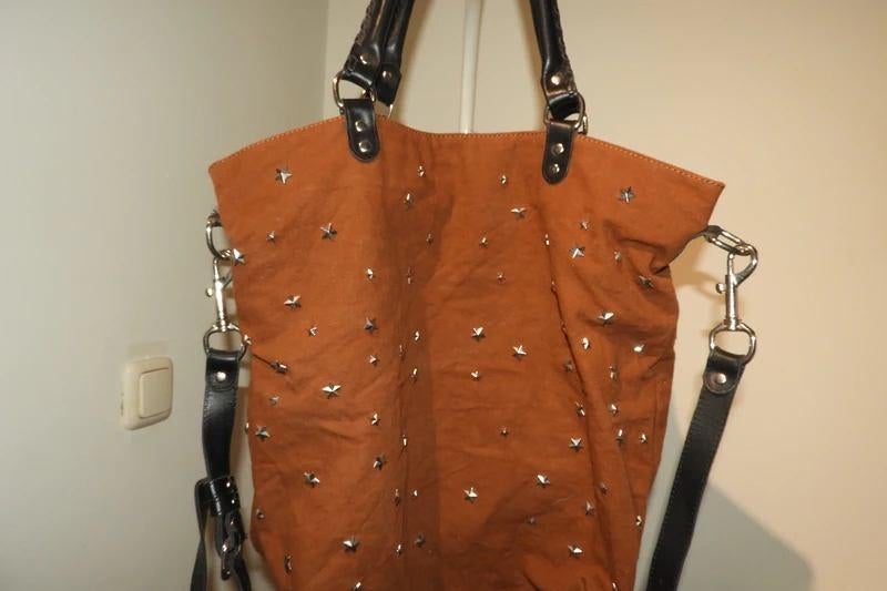 Rika grote ruime schoudertas hardware sterren bekleding, Overige merken, Gebruikt, Bruin, Verzenden