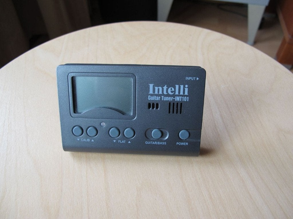 Foto 6 van Gitaartuner Intelli IMT-101 In Perfecte Staat