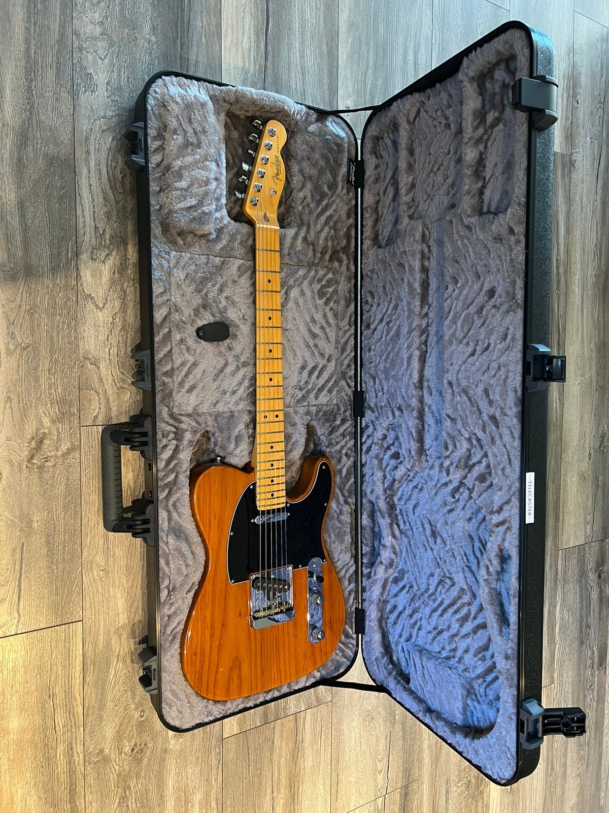 FENDER AM PRO 2 TELECASTER MN ROASTED PINE, Ophalen, Zo goed als nieuw, Solid body, Fender