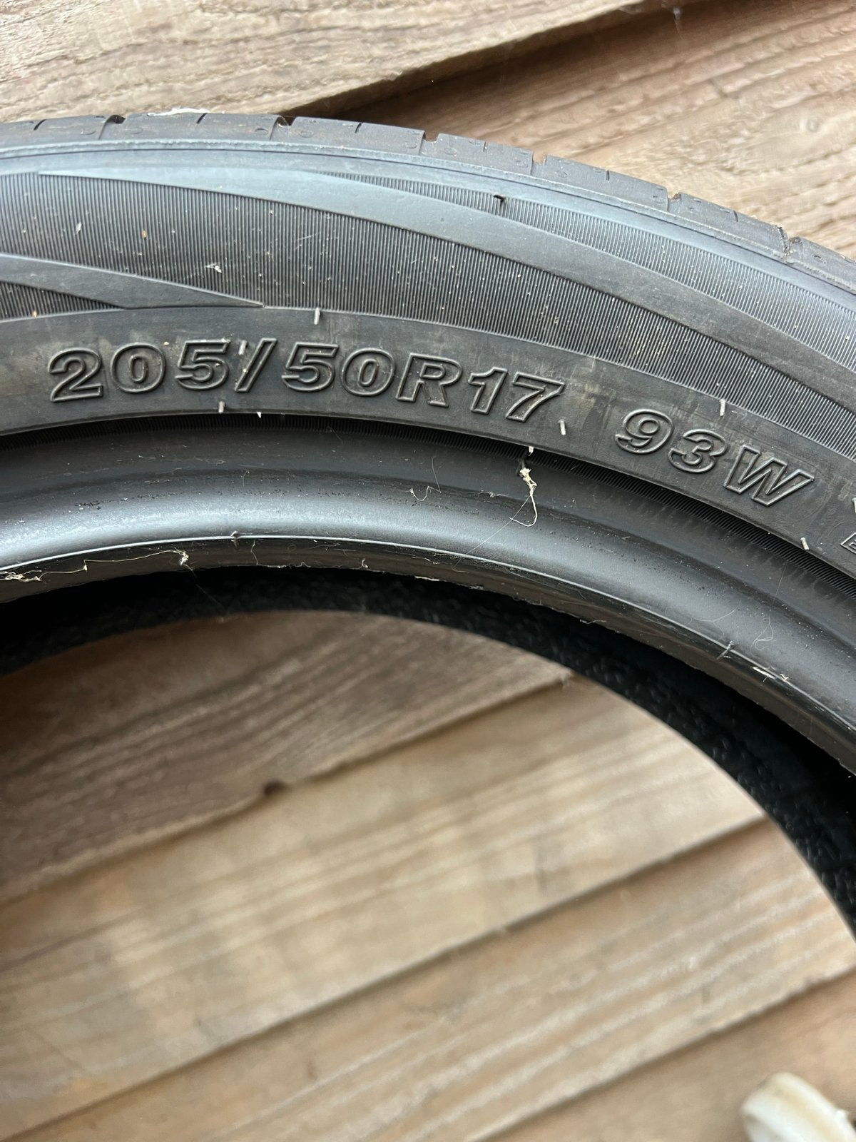 Goodride Zomerbanden 205/50R17 93W, Auto-onderdelen, Banden en Velgen, Band(en), Zomerbanden, 17 inch, 205 mm, Personenwagen, Gebruikt